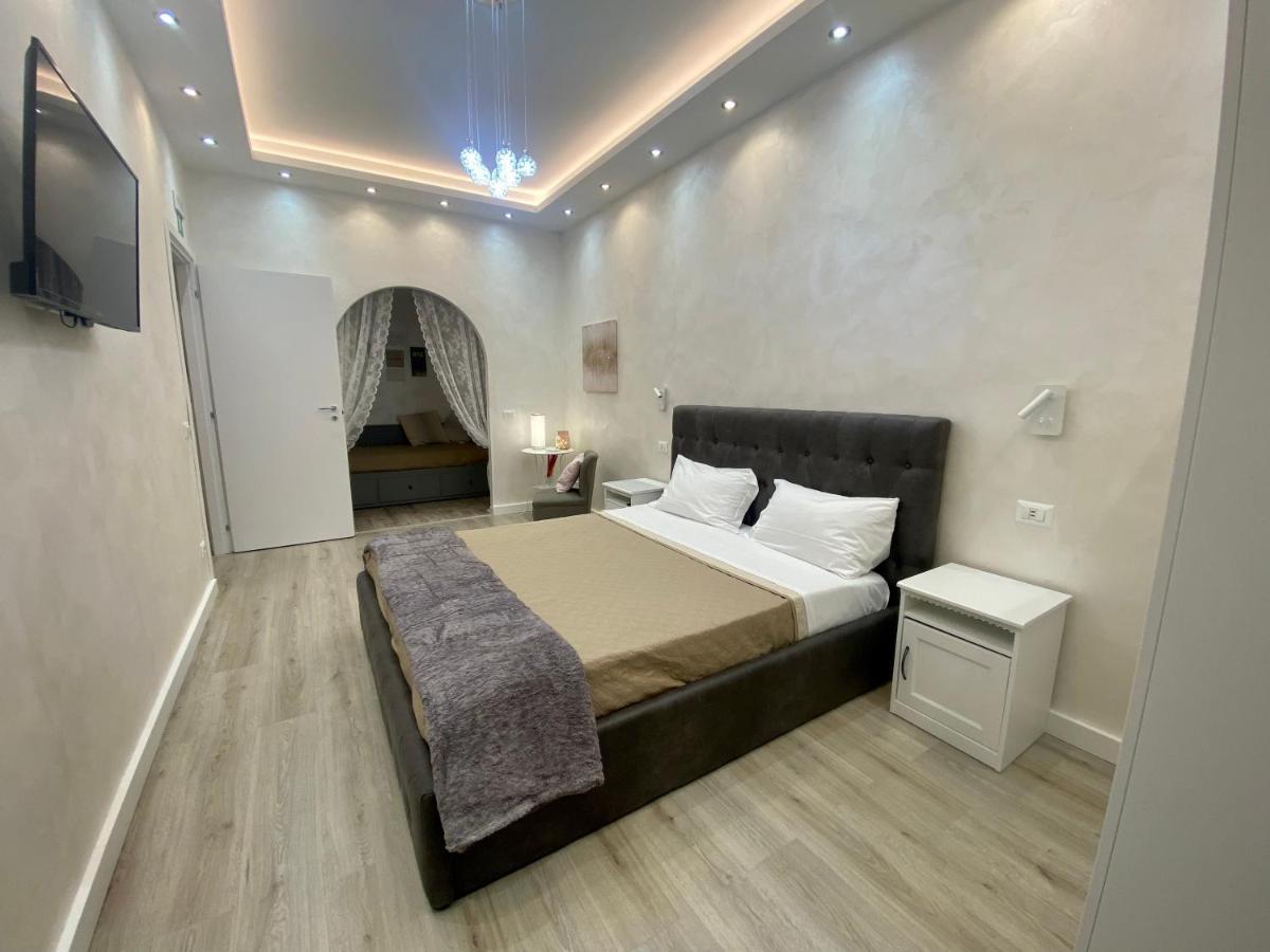 Apartment Close To The Coloseum, 2 Minutes Walk From Metro A Exterior foto