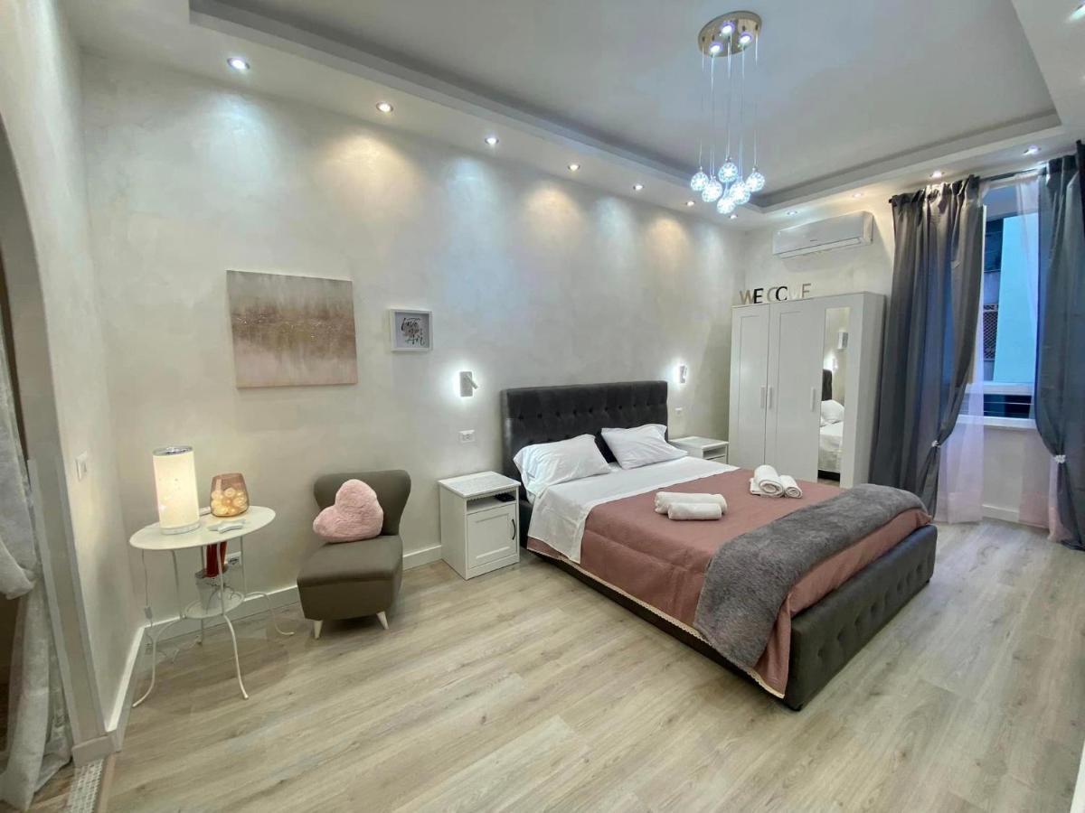 Apartment Close To The Coloseum, 2 Minutes Walk From Metro A Exterior foto