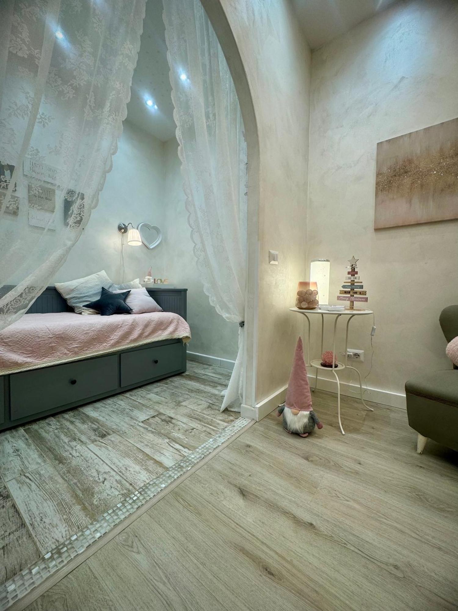 Apartment Close To The Coloseum, 2 Minutes Walk From Metro A Exterior foto